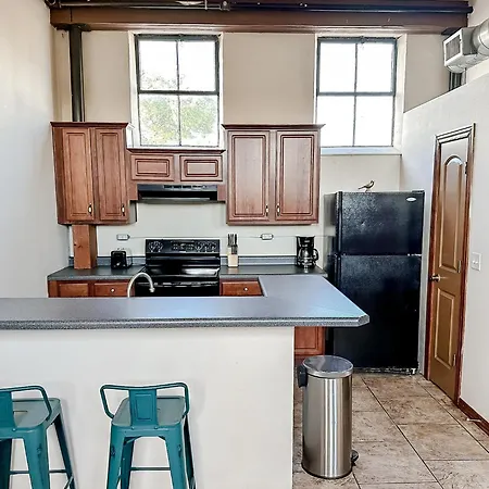 Sleepover 2Bd 1Ba Condos Downtown Springfield Exterior photo