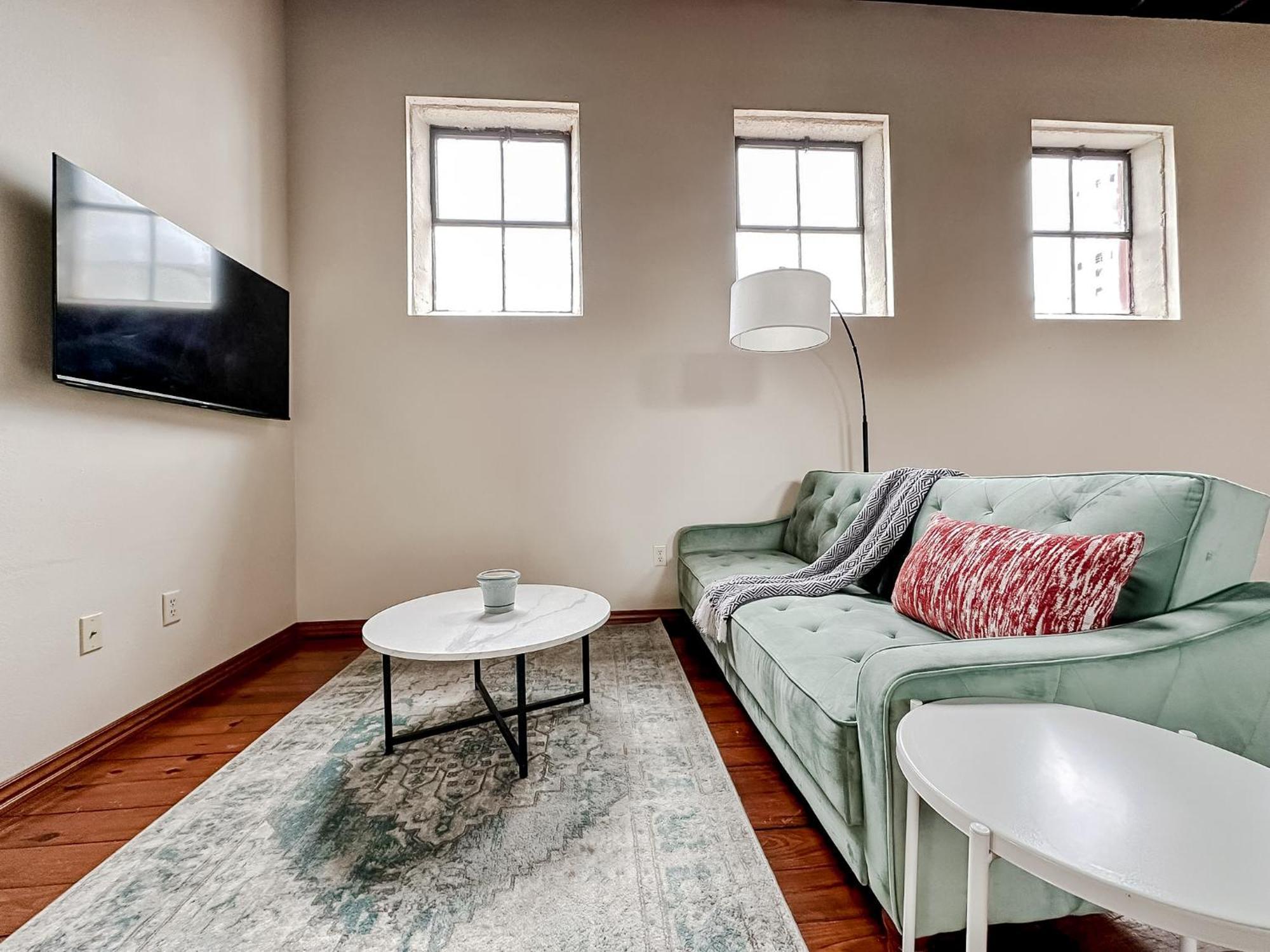 Apartamento Sleepover 2bd 1ba Downtown Springfield