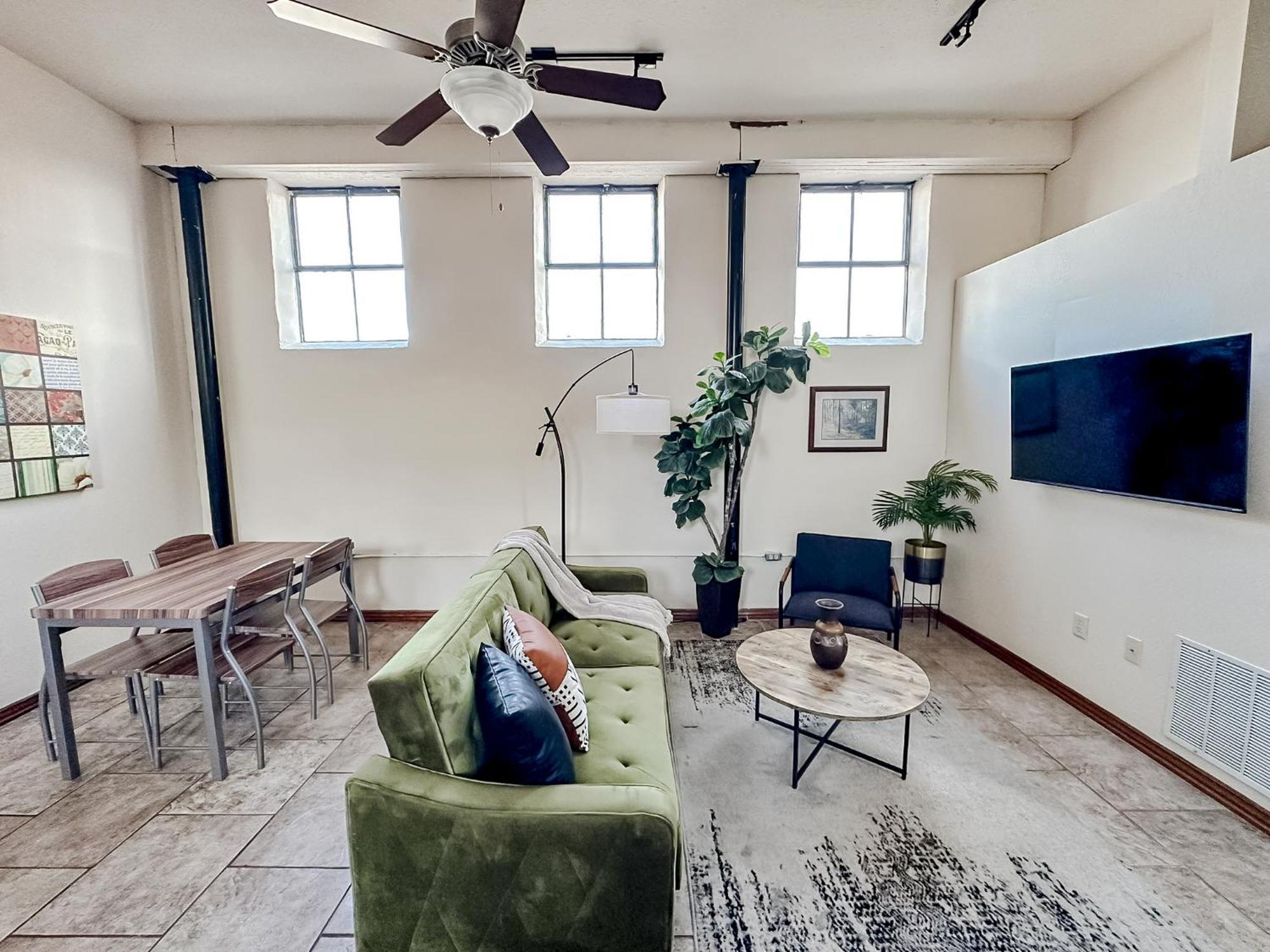 Sleepover 2bd 1ba Downtown Apartamento Springfield
